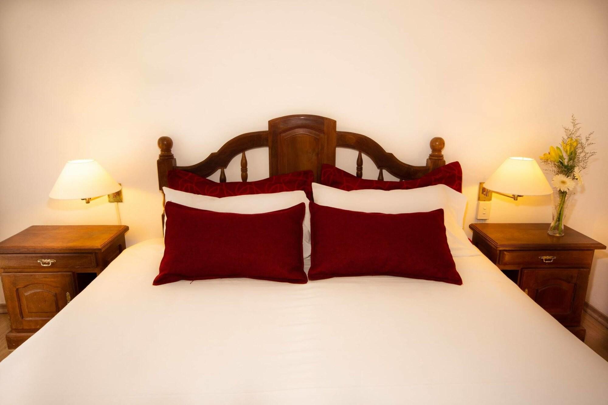 Hotel Patagonia Plaza 4*