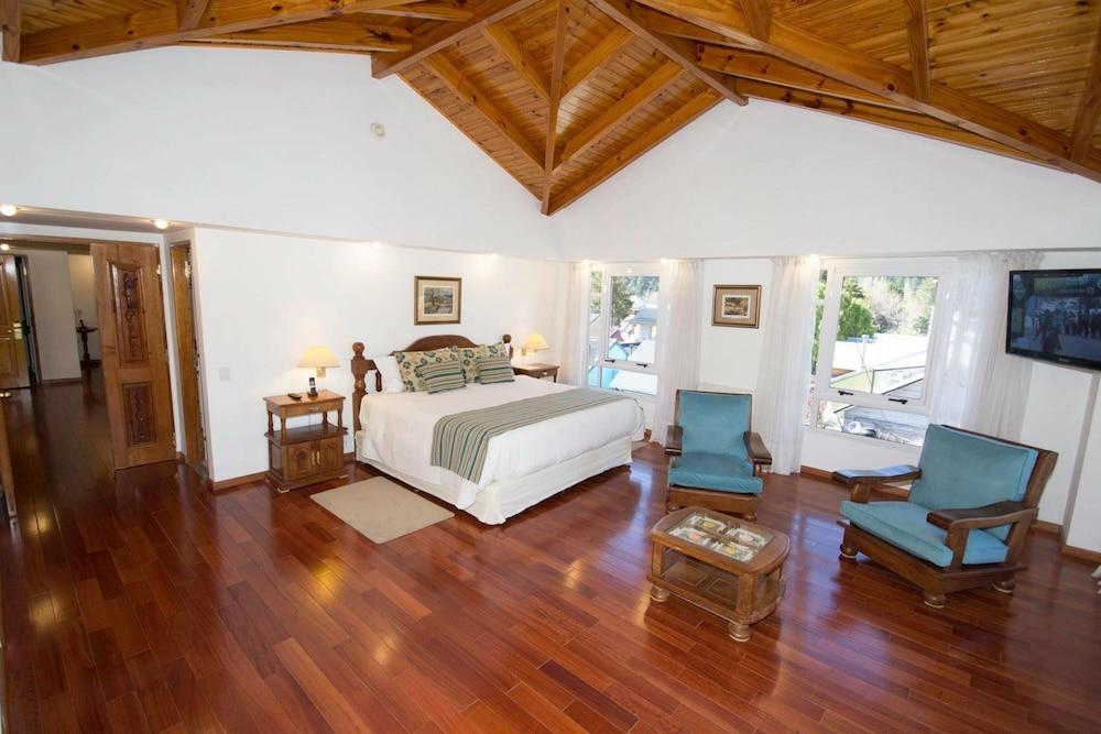 Patagonia Plaza Hotel 4*